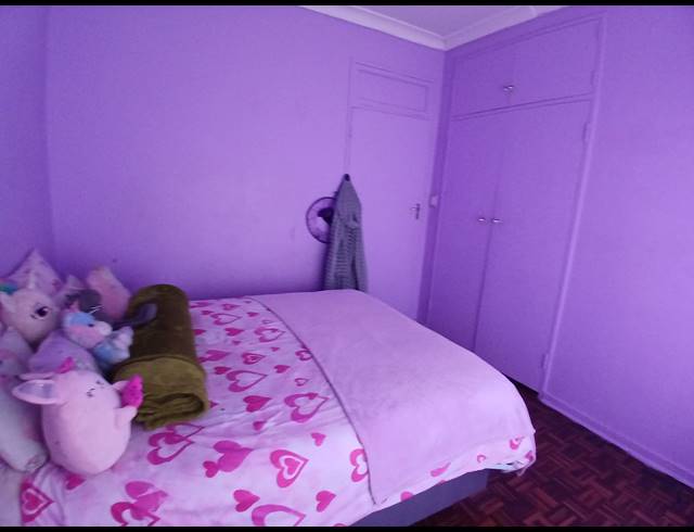 3 BEDROOM HOUSE FOR SALE IN LEONDALE